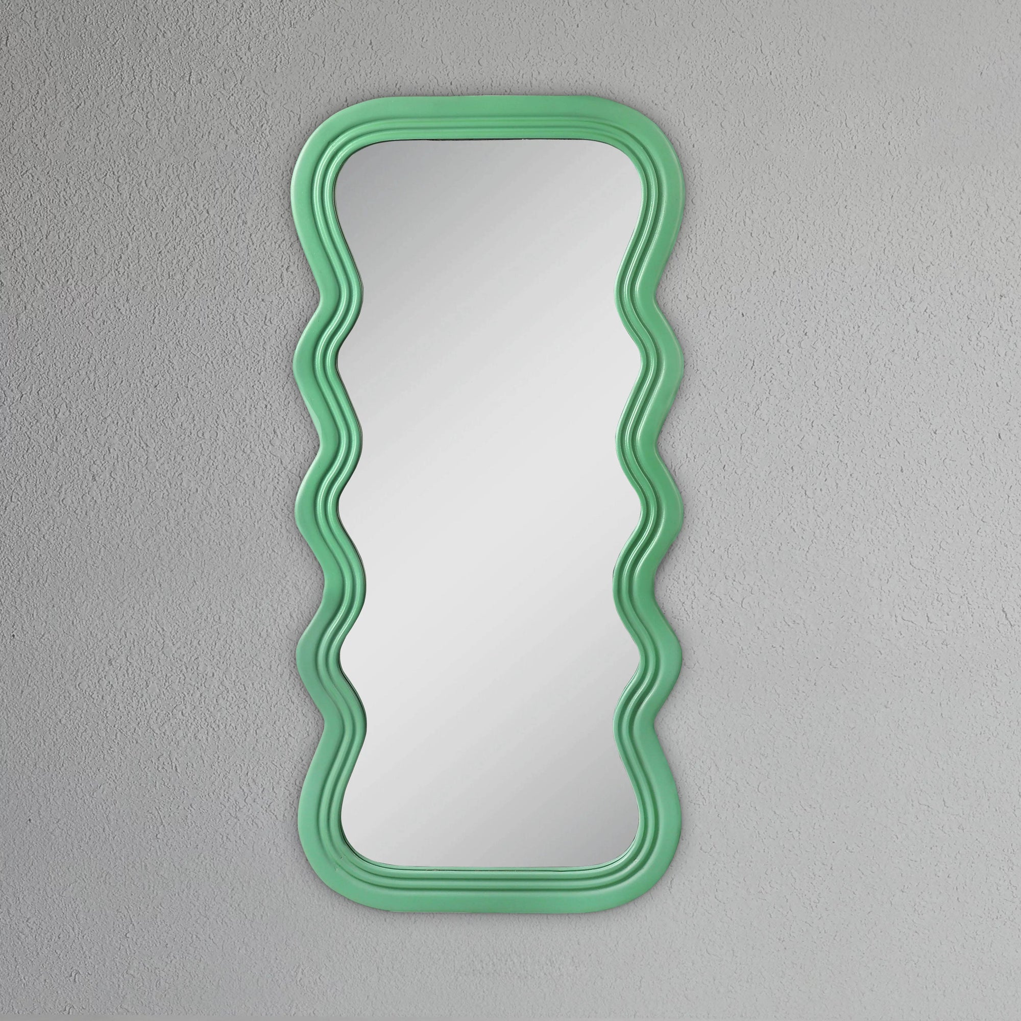 stratford-wall-mirror_2_dw.webp