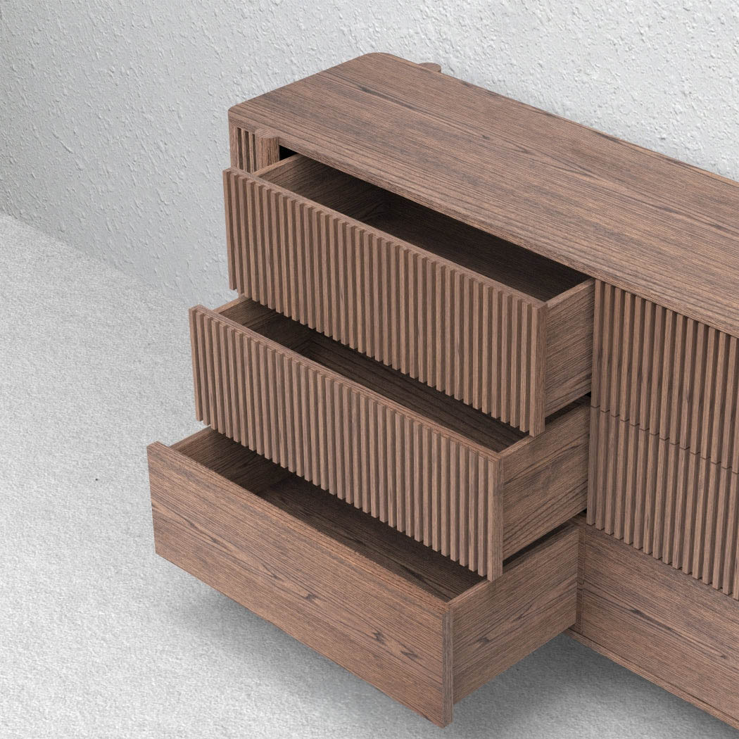 stria-dresser_5_dw.webp