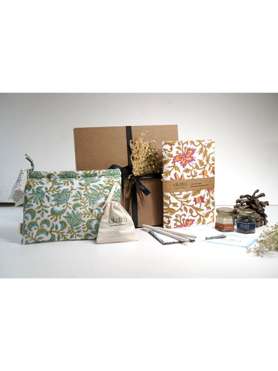 Sustainable Thoughtful Hamper - Pink Leafy Floral