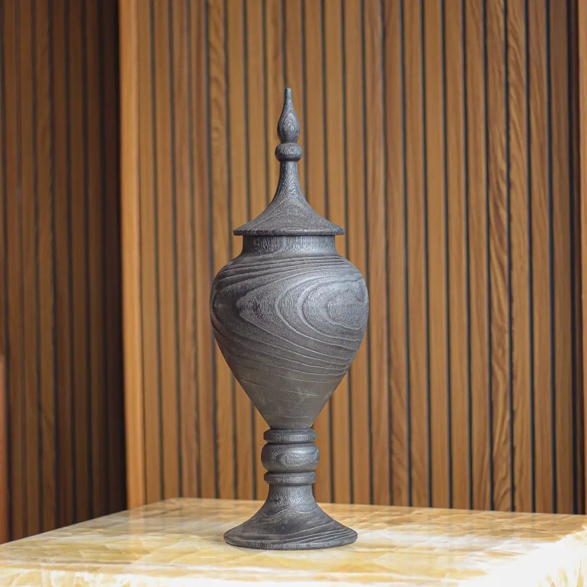 Buckingham Vase With Lid - Tall