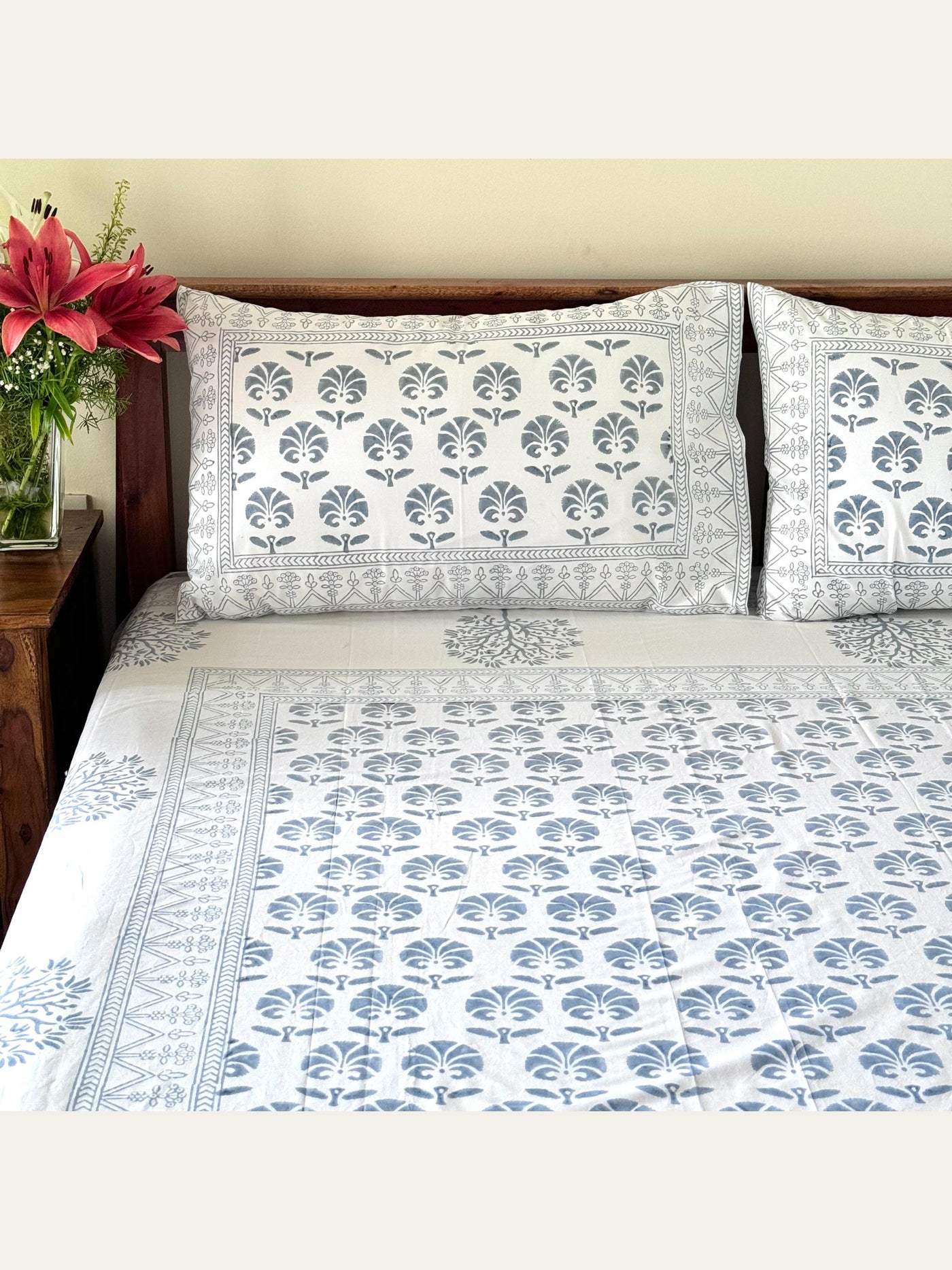 TBS009 Hand Block Print Cotton Bedsheet Set