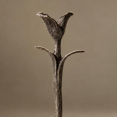 TULIP CANDLE STAND