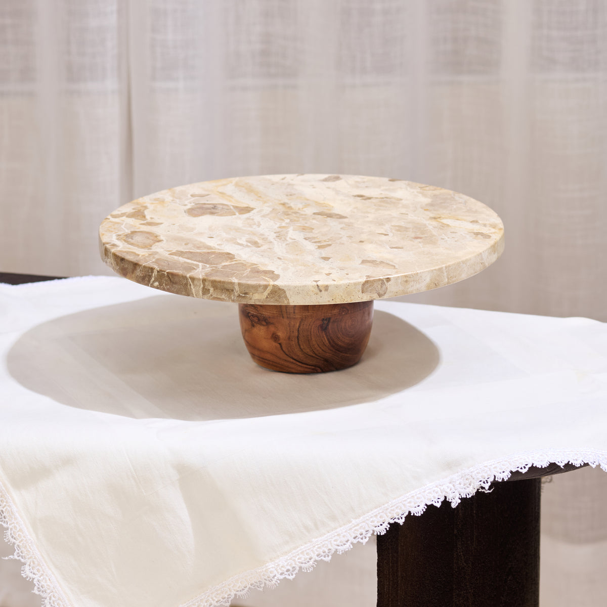 Capri Cake Stand