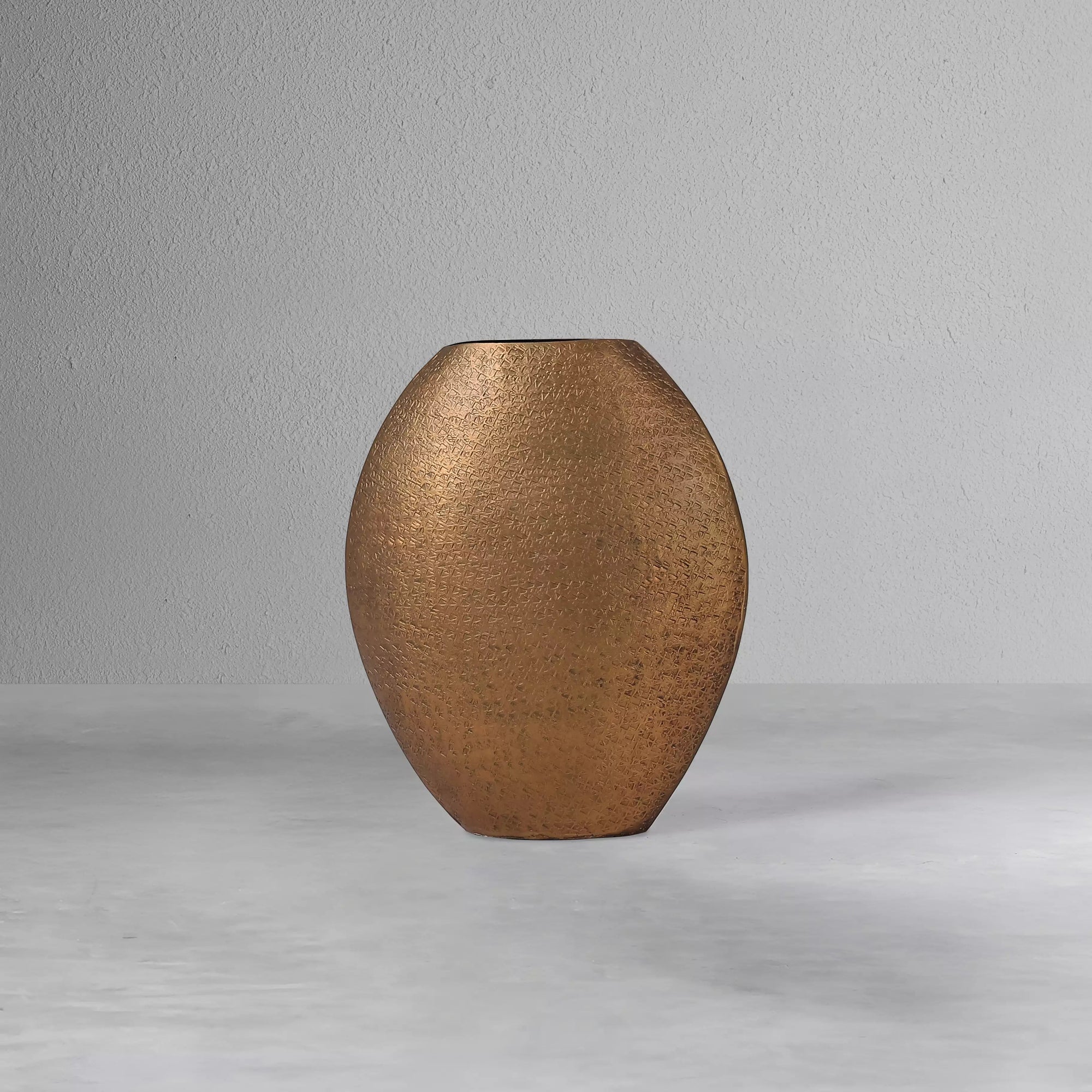 terra-orb-vase-small_2_dw.webp