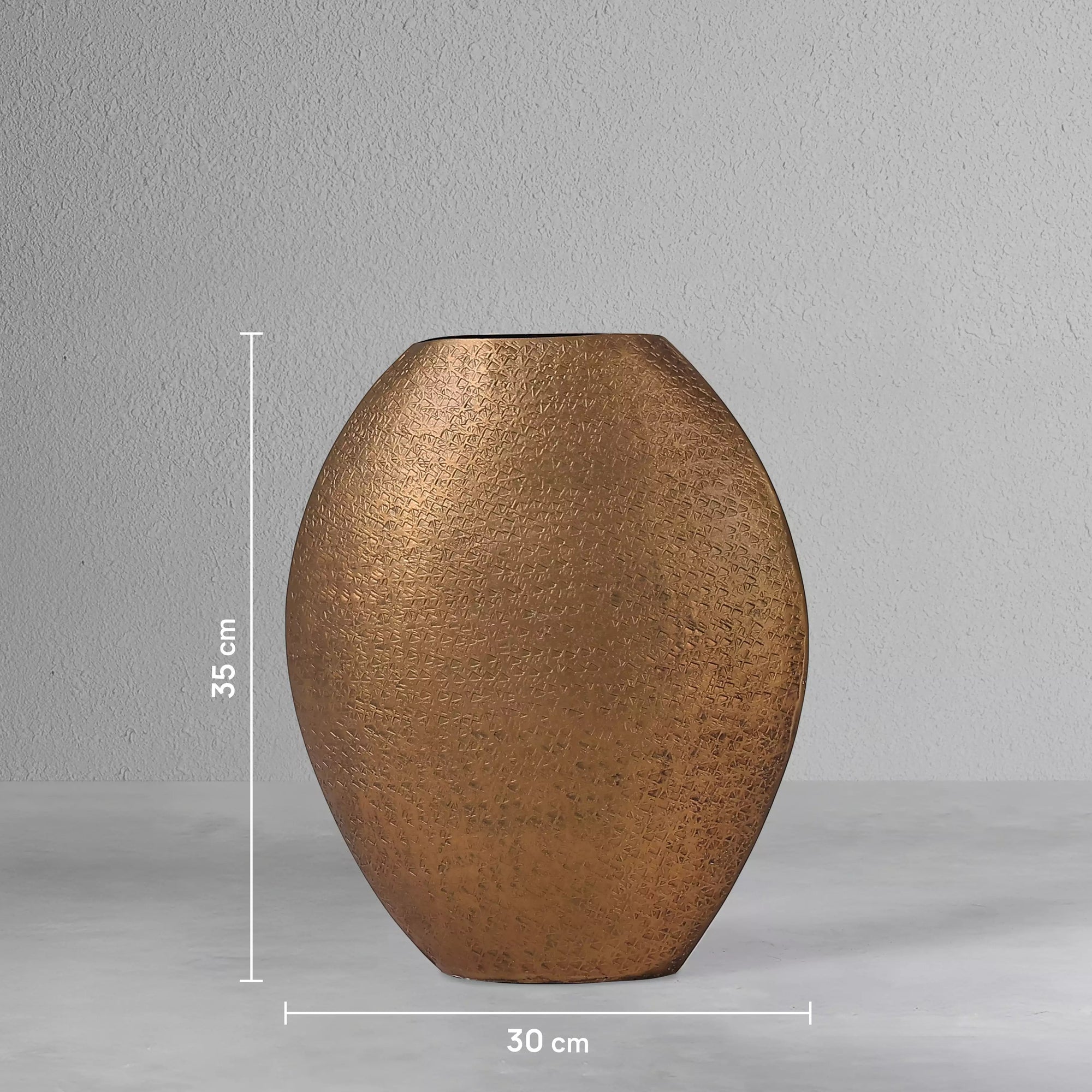 terra-orb-vase-small_5_dw.webp