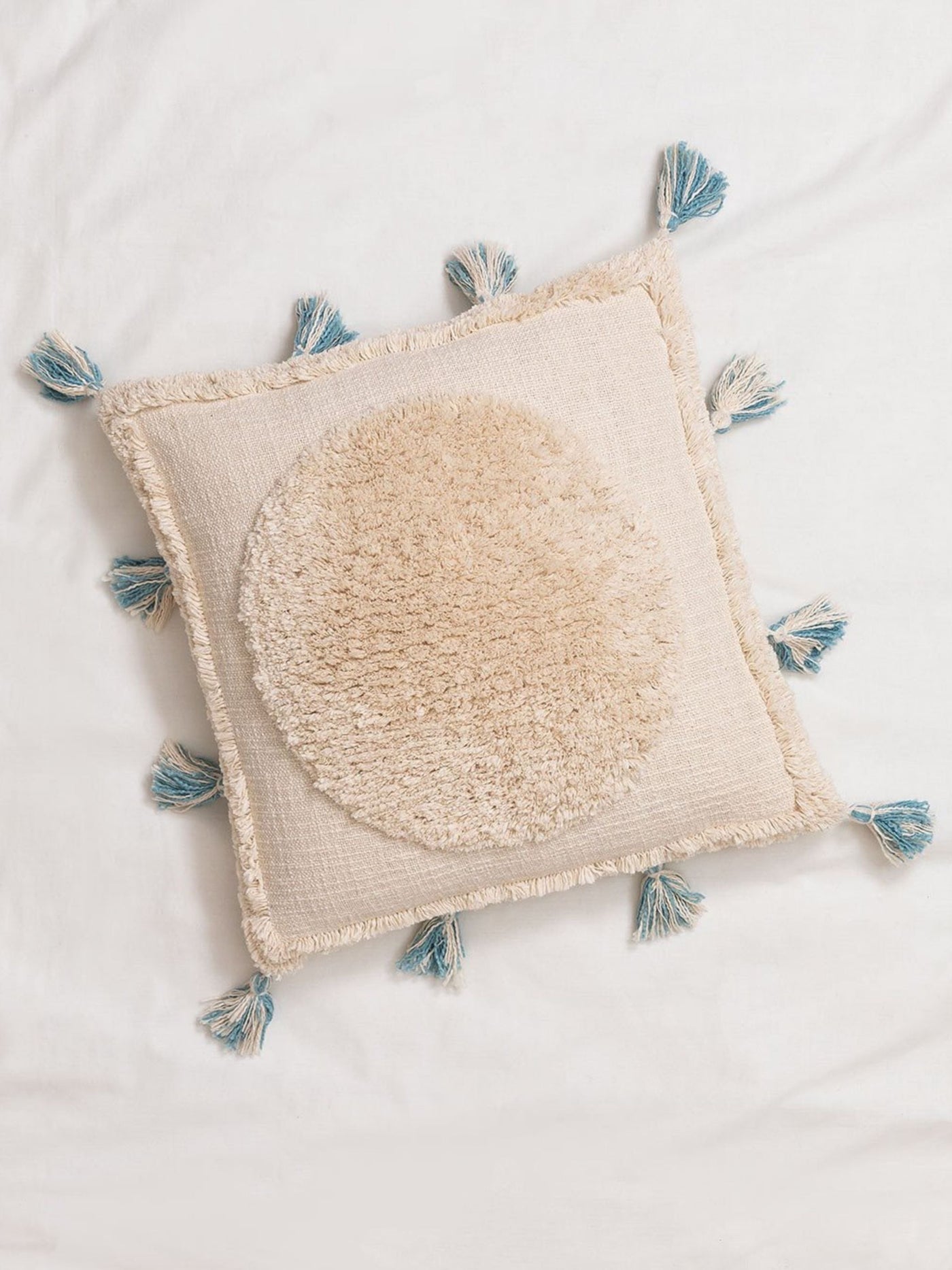 Textured Circle Cushion Cover