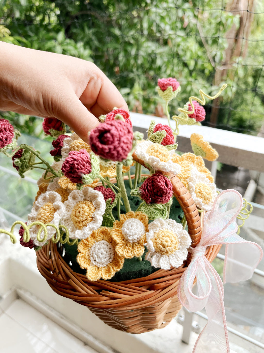 Crochet Flower Basket