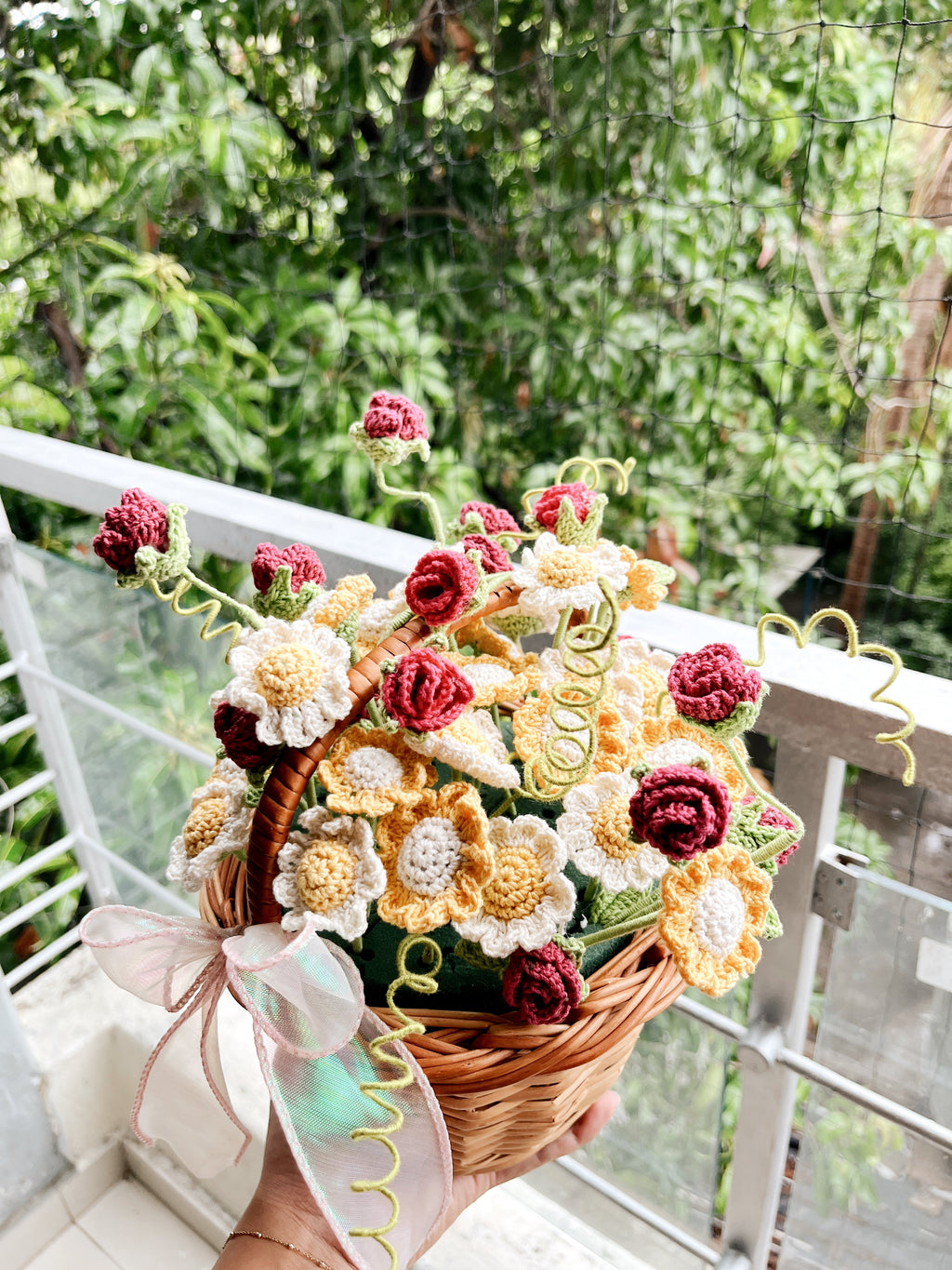 Crochet Flower Basket
