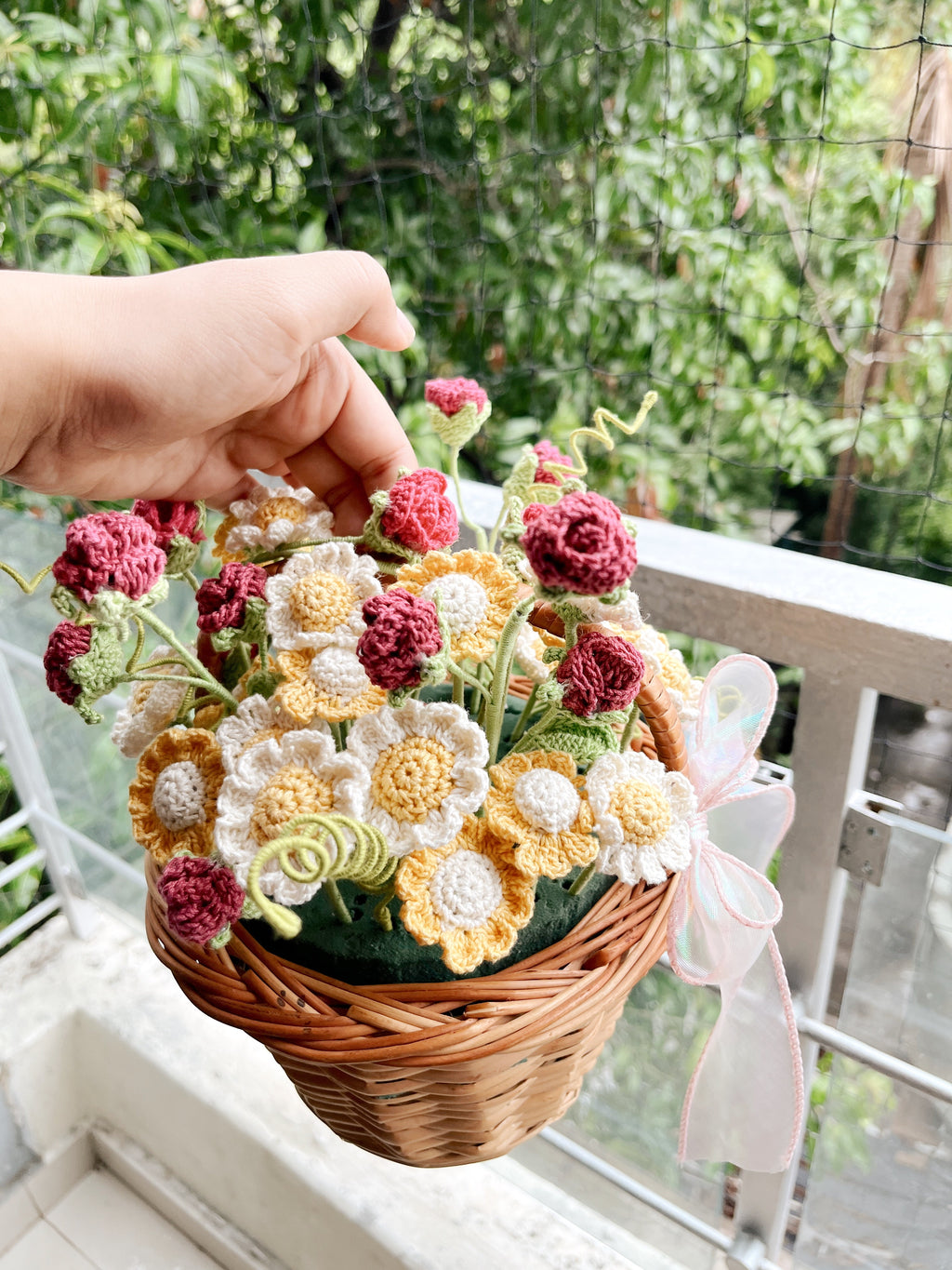 Crochet Flower Basket