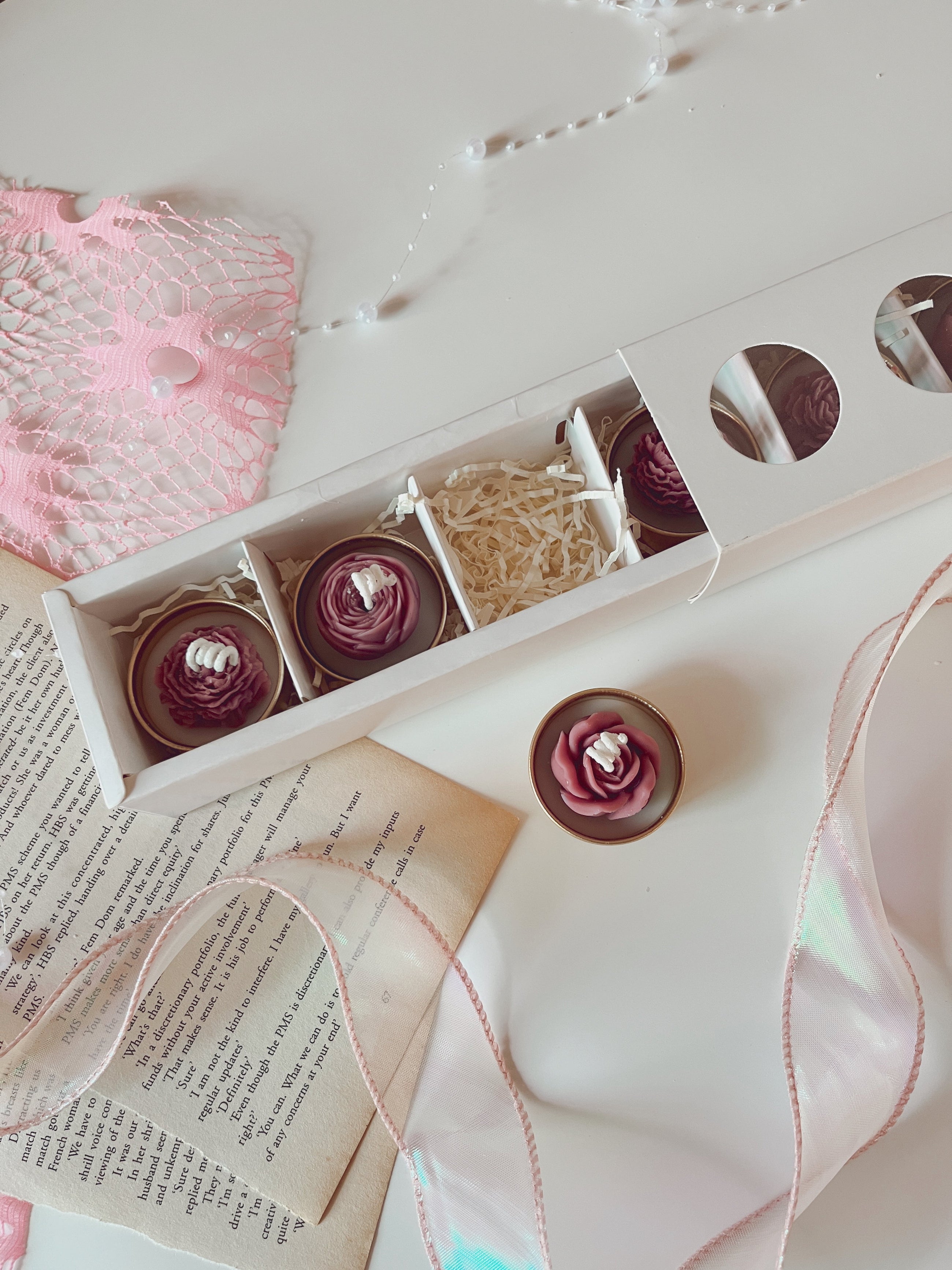 Tealight Candles set of 6-Golden Flower Design