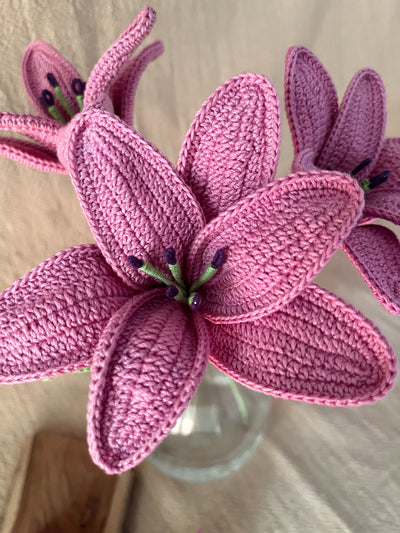Crochet Lily