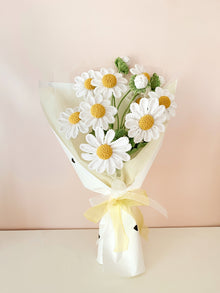 Crochet Daisy Bouquet