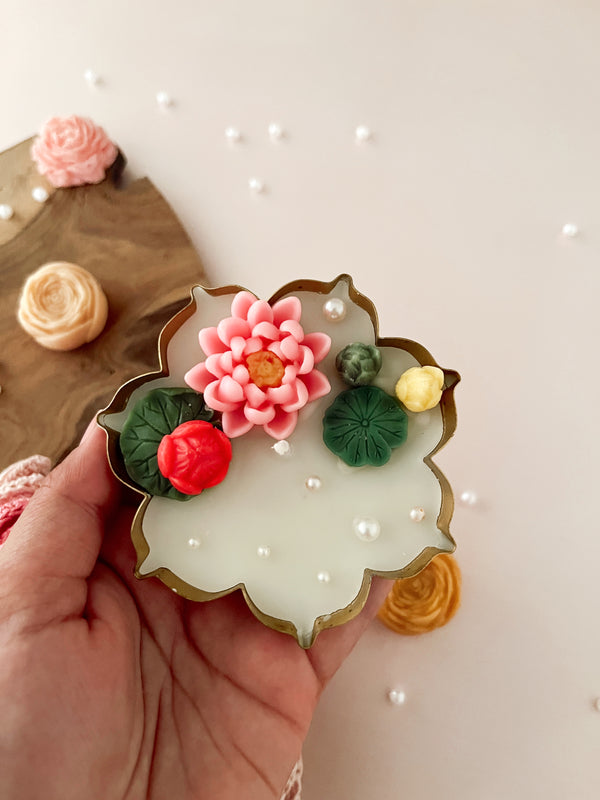 Mini Lotus Pond Candle