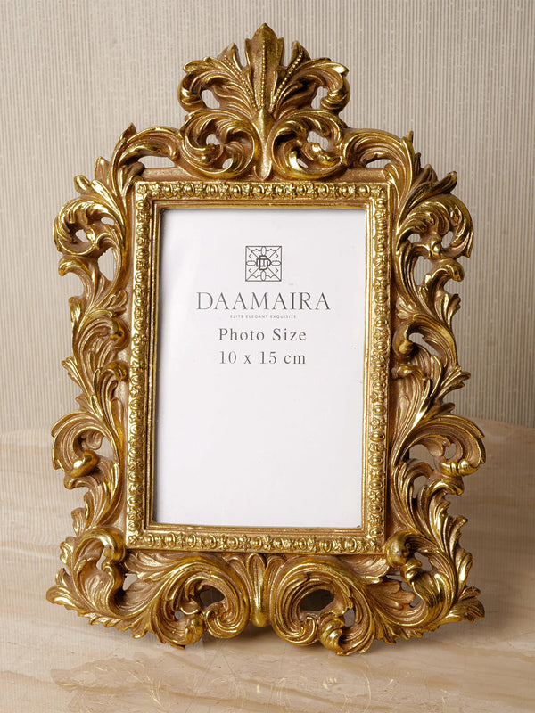The Classic Photo Frame