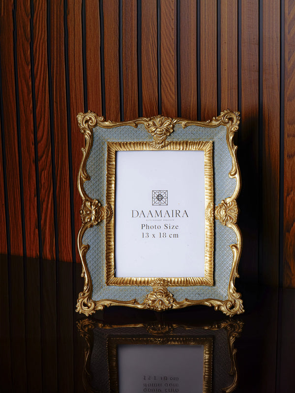 The Imperial Photo Frame