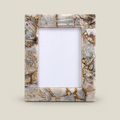 The Mistral Agate Frame