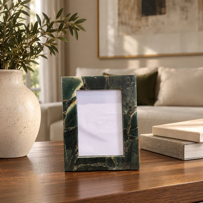 The Verde Agate Frame