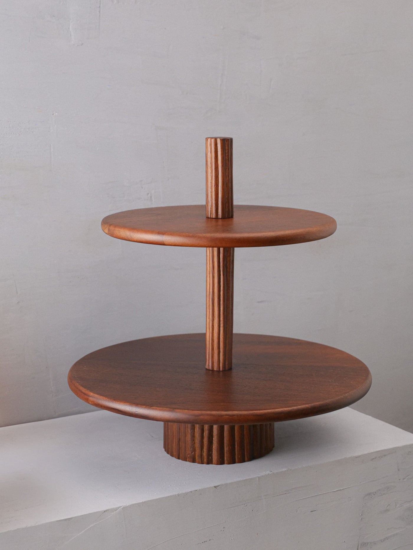 Two Tier Cake Stand - Brown