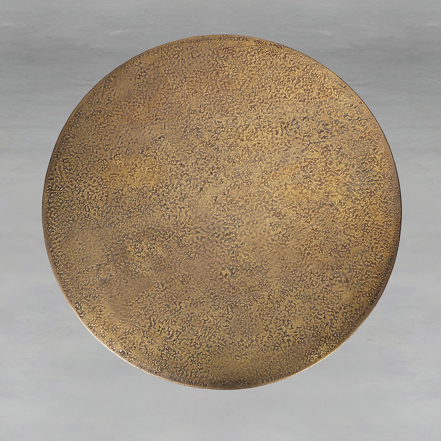 triton-coffee-table_3_dw.webp