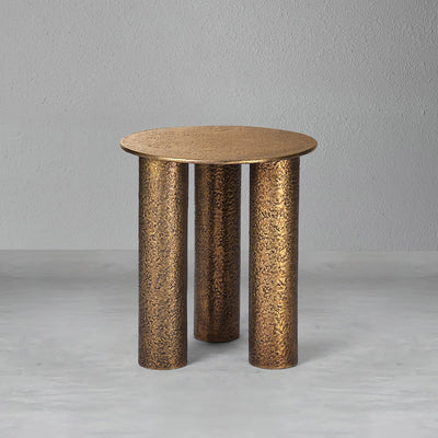 triton-side-table_2_dw.webp