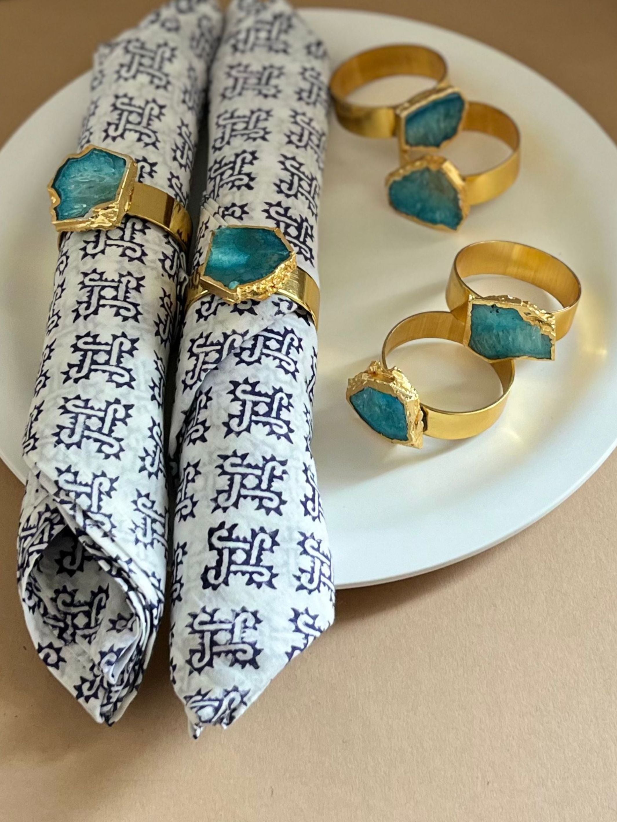 Crystal Agate Napkin Rings Set
