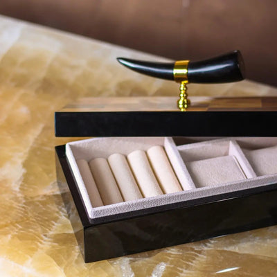 Tuscany Horn Storage Box