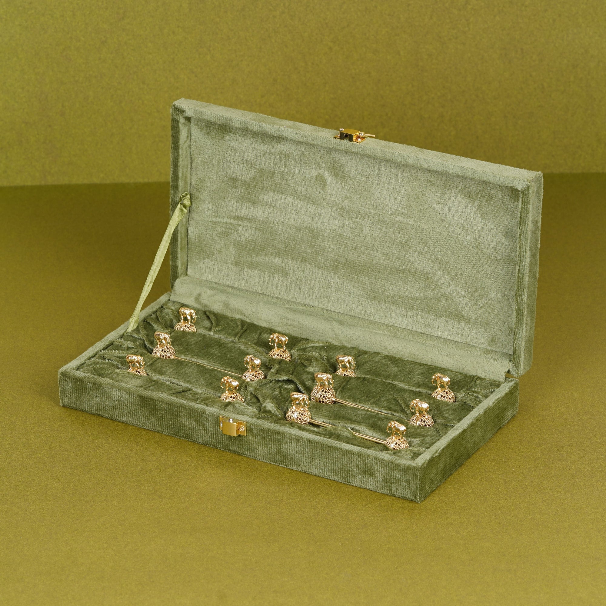 Twin Elephant Spoon Rest on Handcrafted Ball