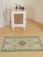 Traditional Pattern Rug