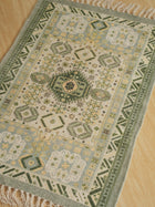 Traditional Pattern Rug