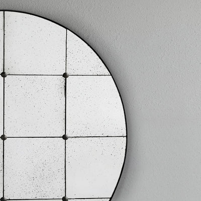 urban-pane-mirror_4_dw.webp