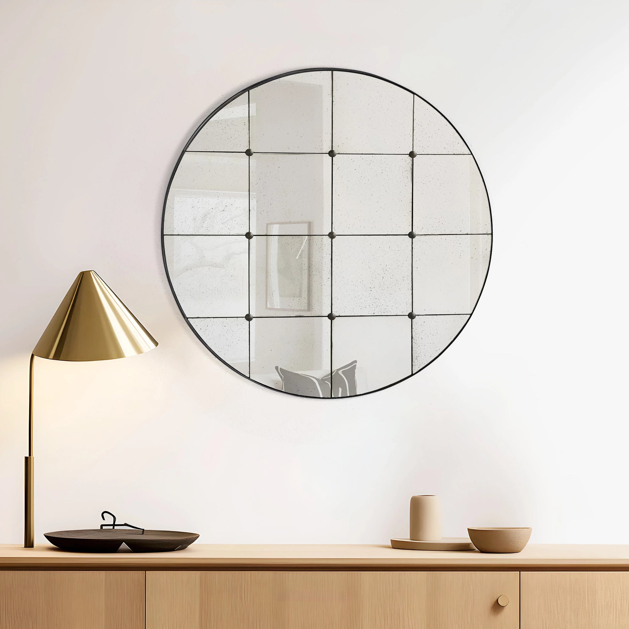 urban-pane-mirror_5_dw.webp