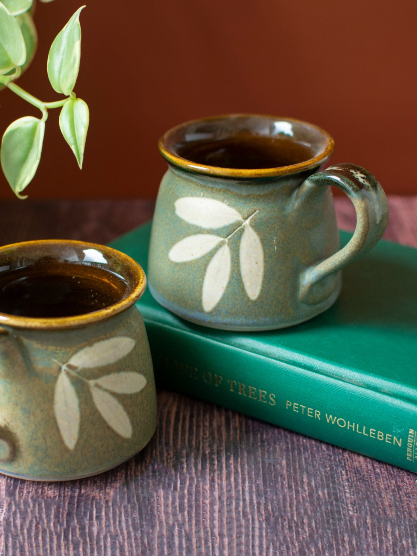 Verde Teacups Set of 2