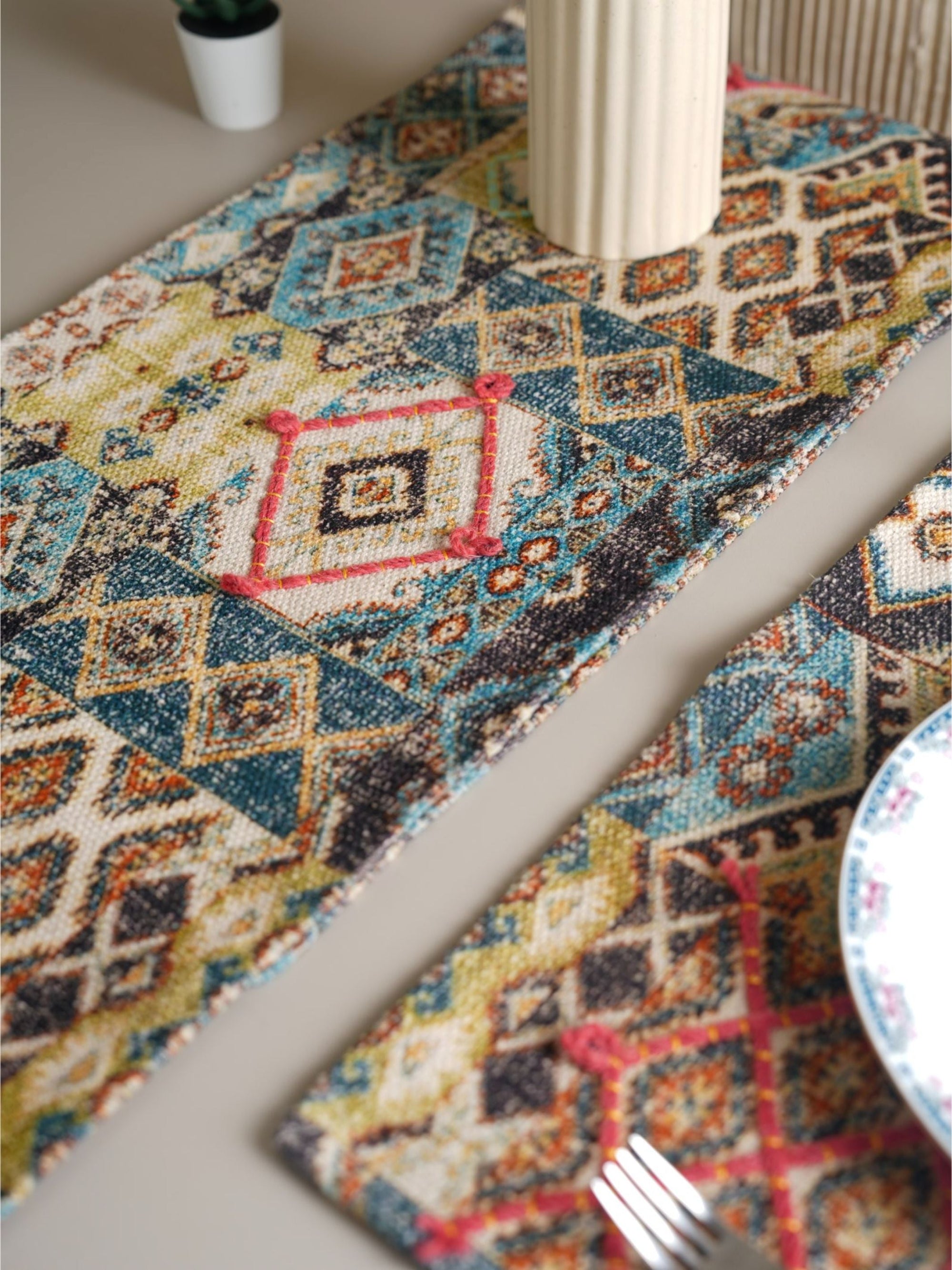 Table Runner - Handloom Vivid Bloom
