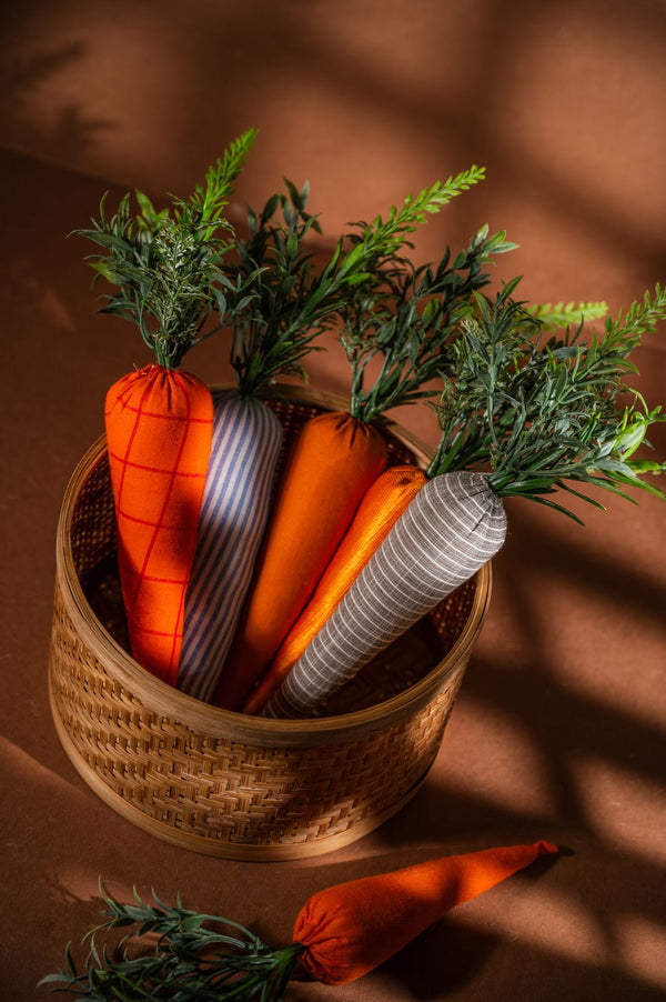 Easter Carrots (Set of 6)