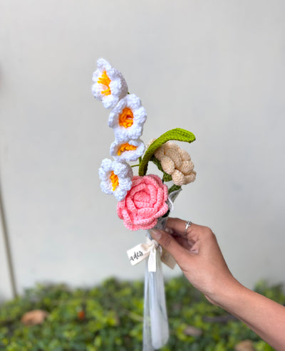 Ishmades Blush promise bunch