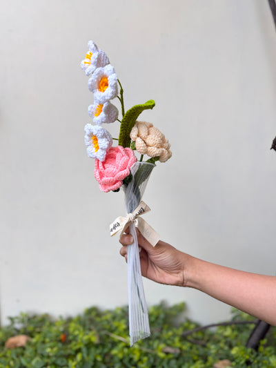 Ishmades Blush promise bunch