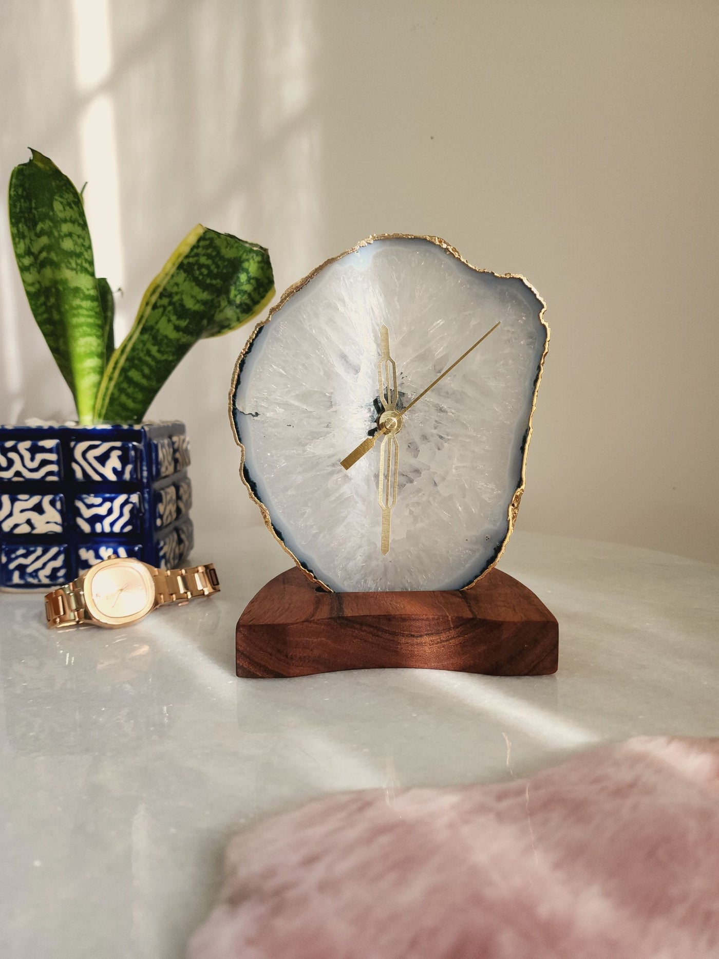 Agate Table Clock - White Gemstone Gold Plated