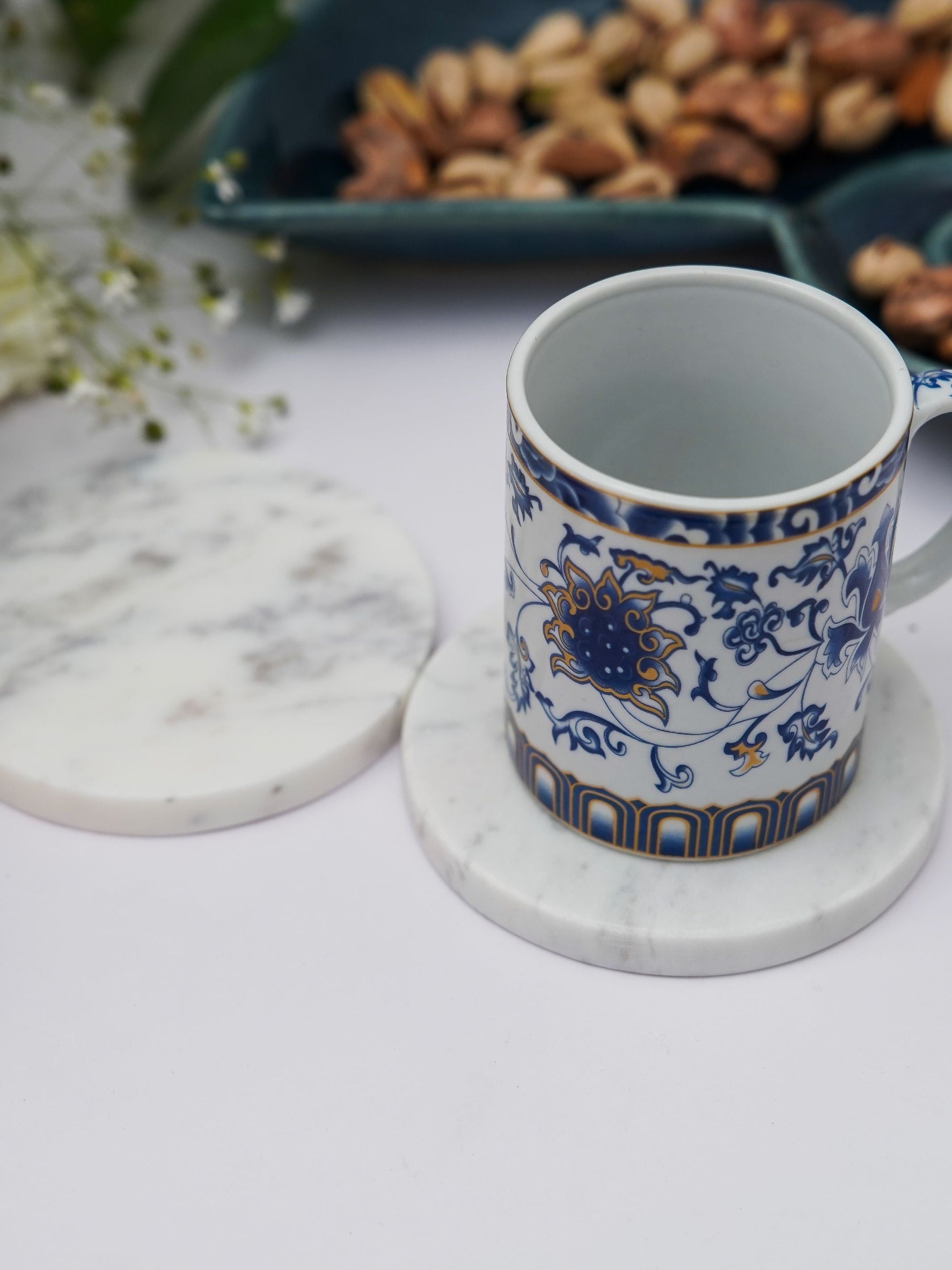 Round Coaster - White Marble Plain