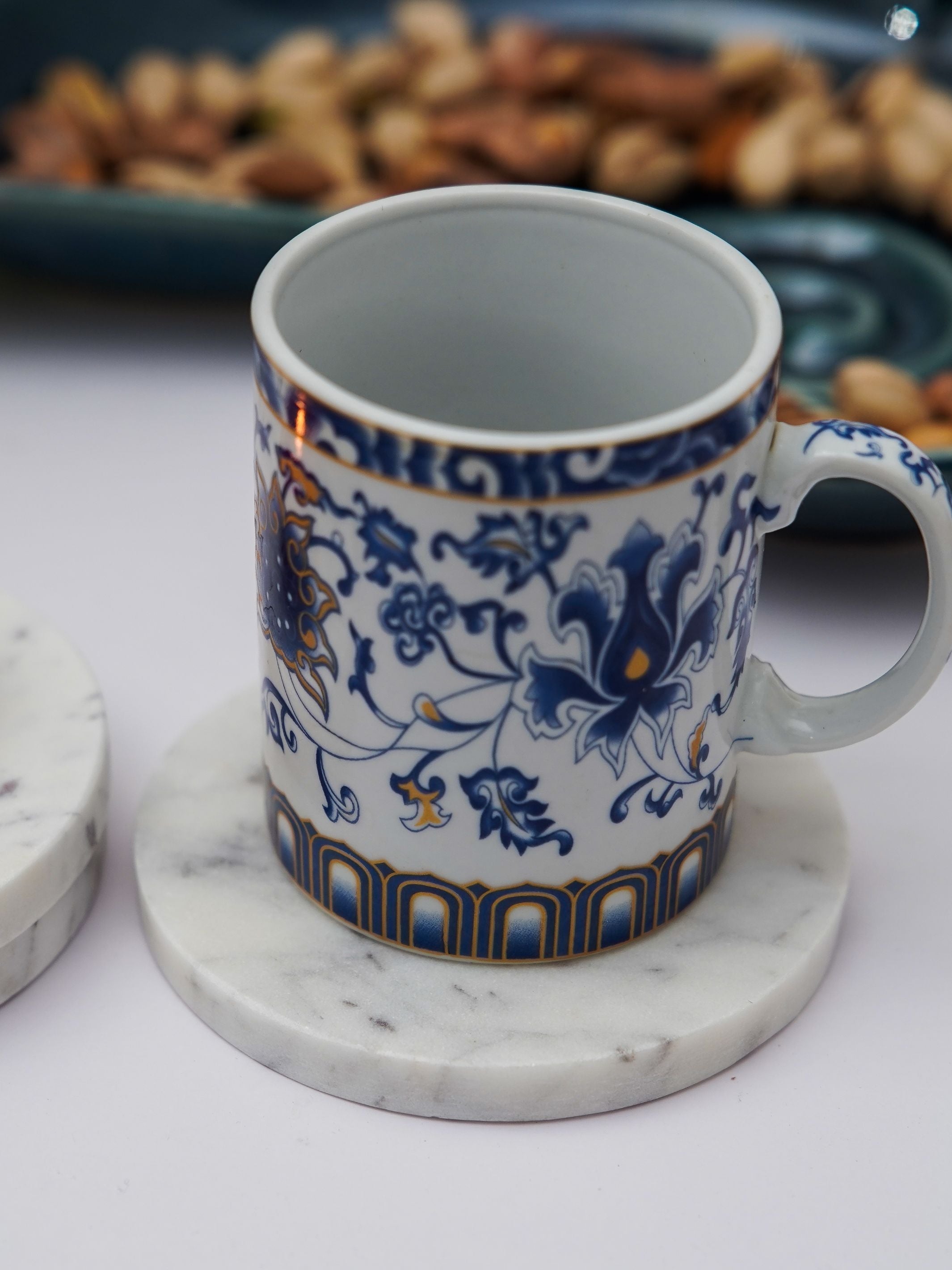 Round Coaster - White Marble Plain