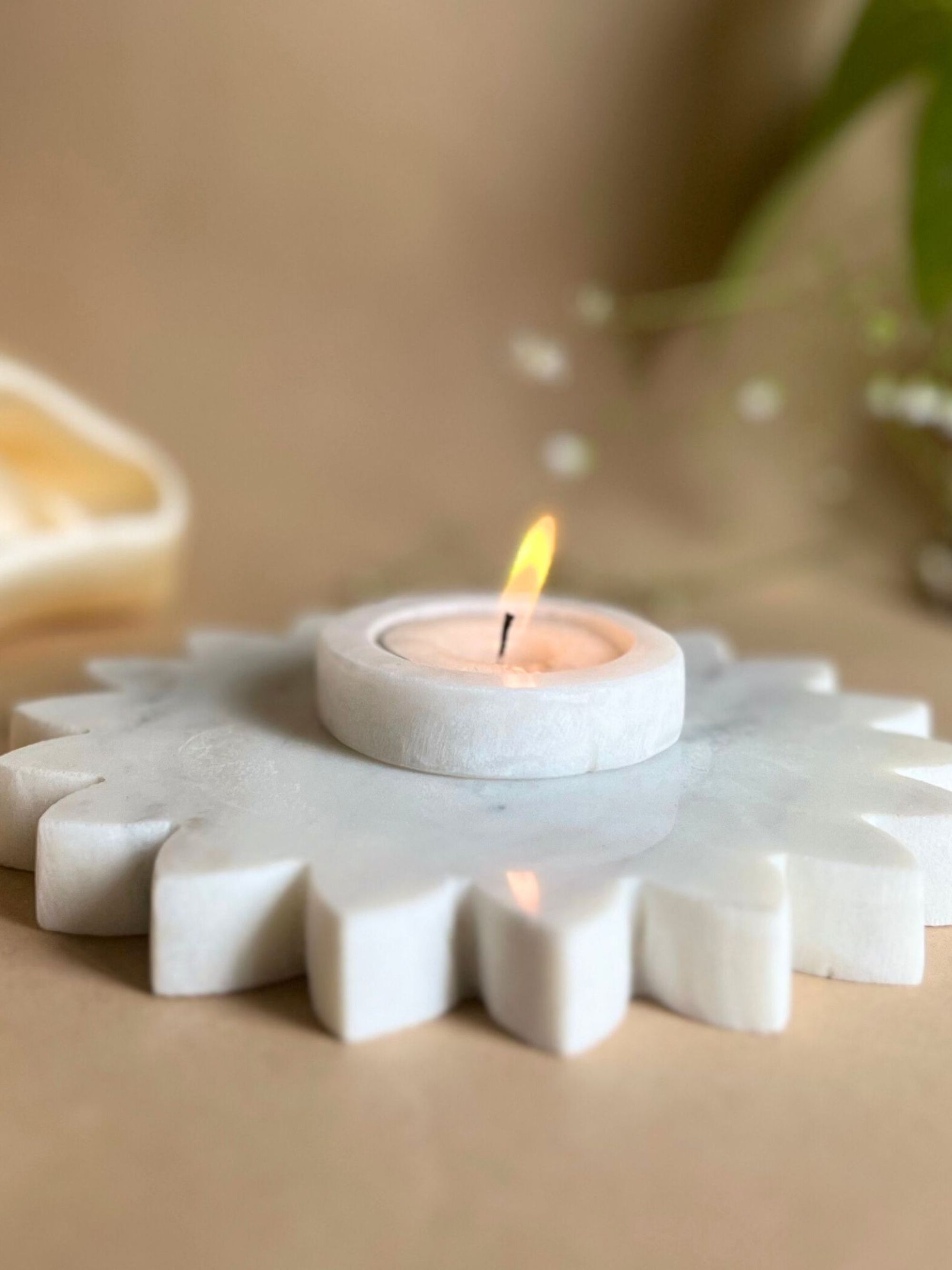 Marble Tea Light Candle Holder - White Sunflower