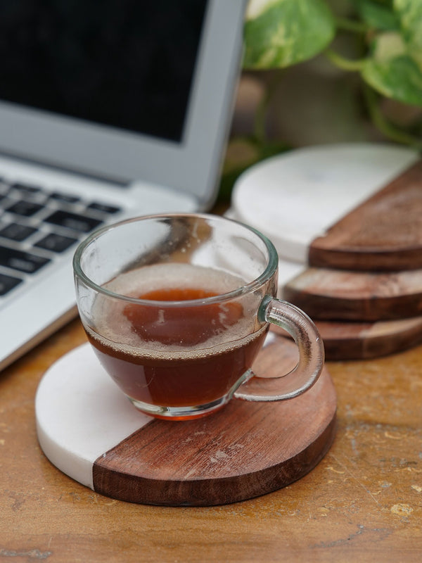 Round Coasters - White Marble & Wood