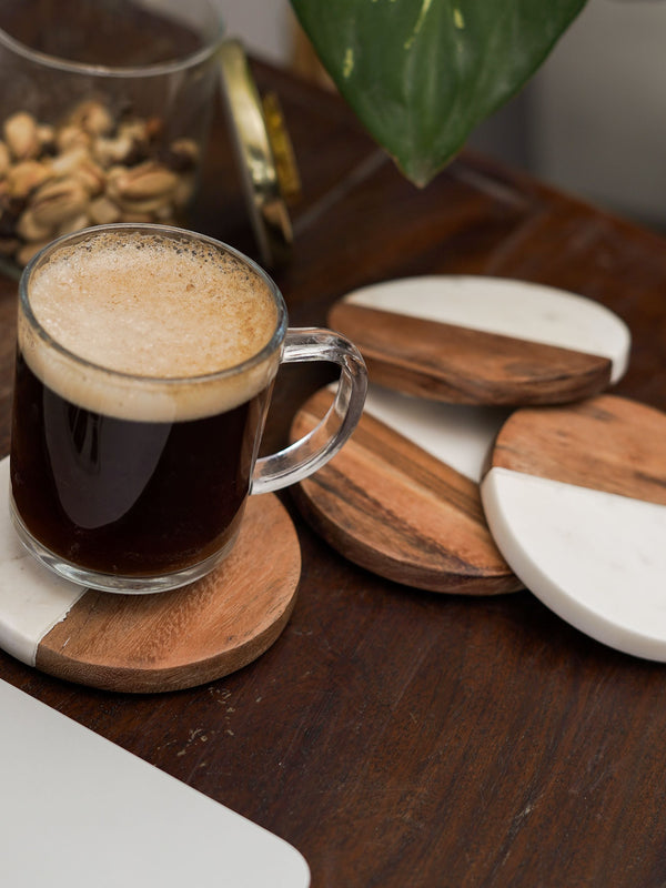 Round Coasters - White Marble & Wood
