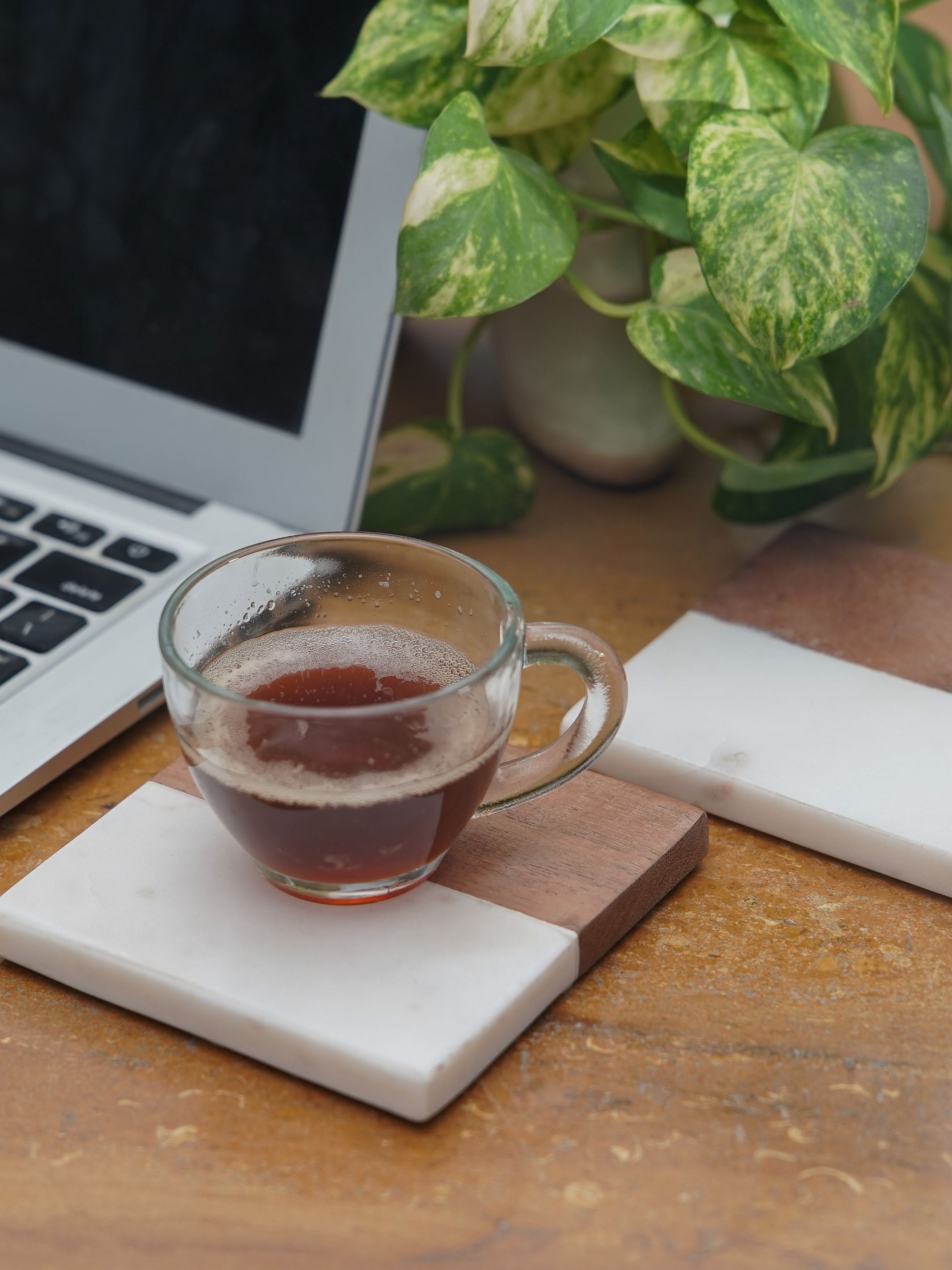 Square Coasters - White Marble & Wood
