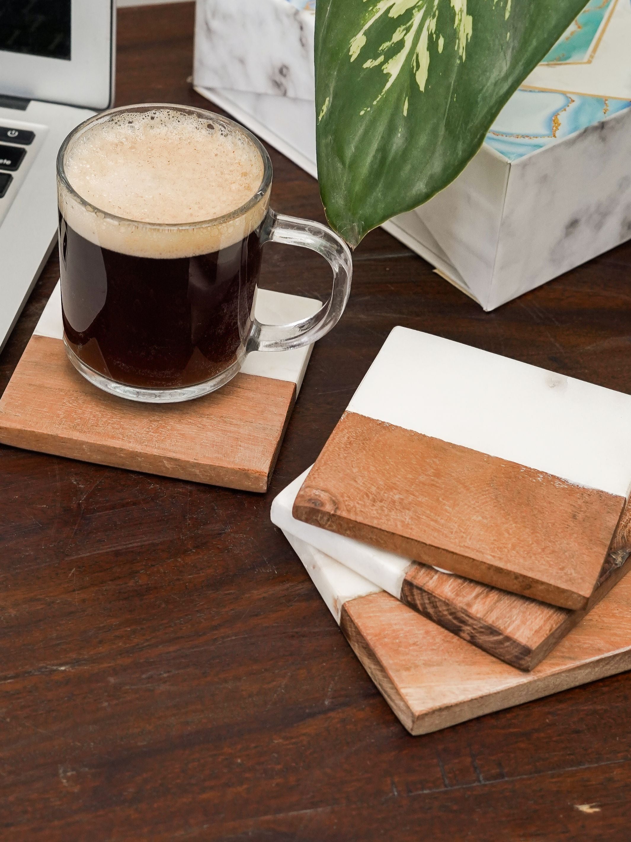 Square Coasters - White Marble & Wood