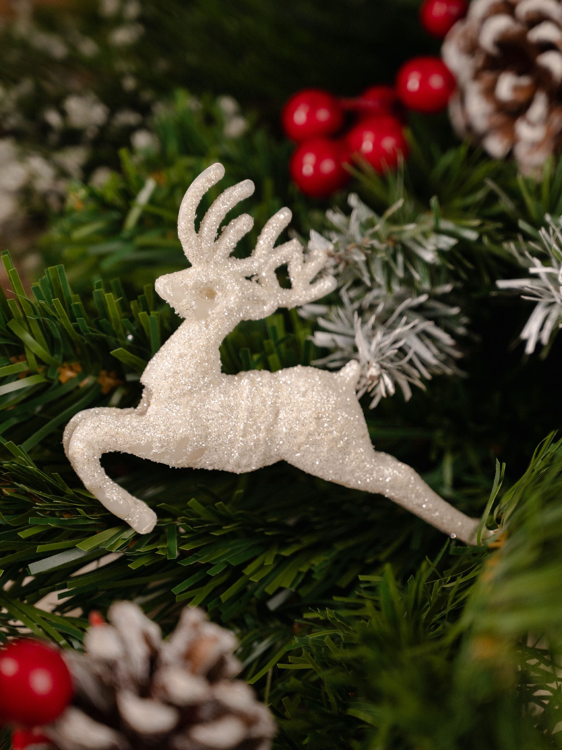 White Reindeer Christmas Tree Hanging Pack Of 2