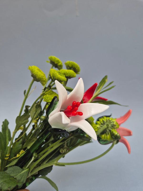 Tinsel Lily Glass Flower Stem - White