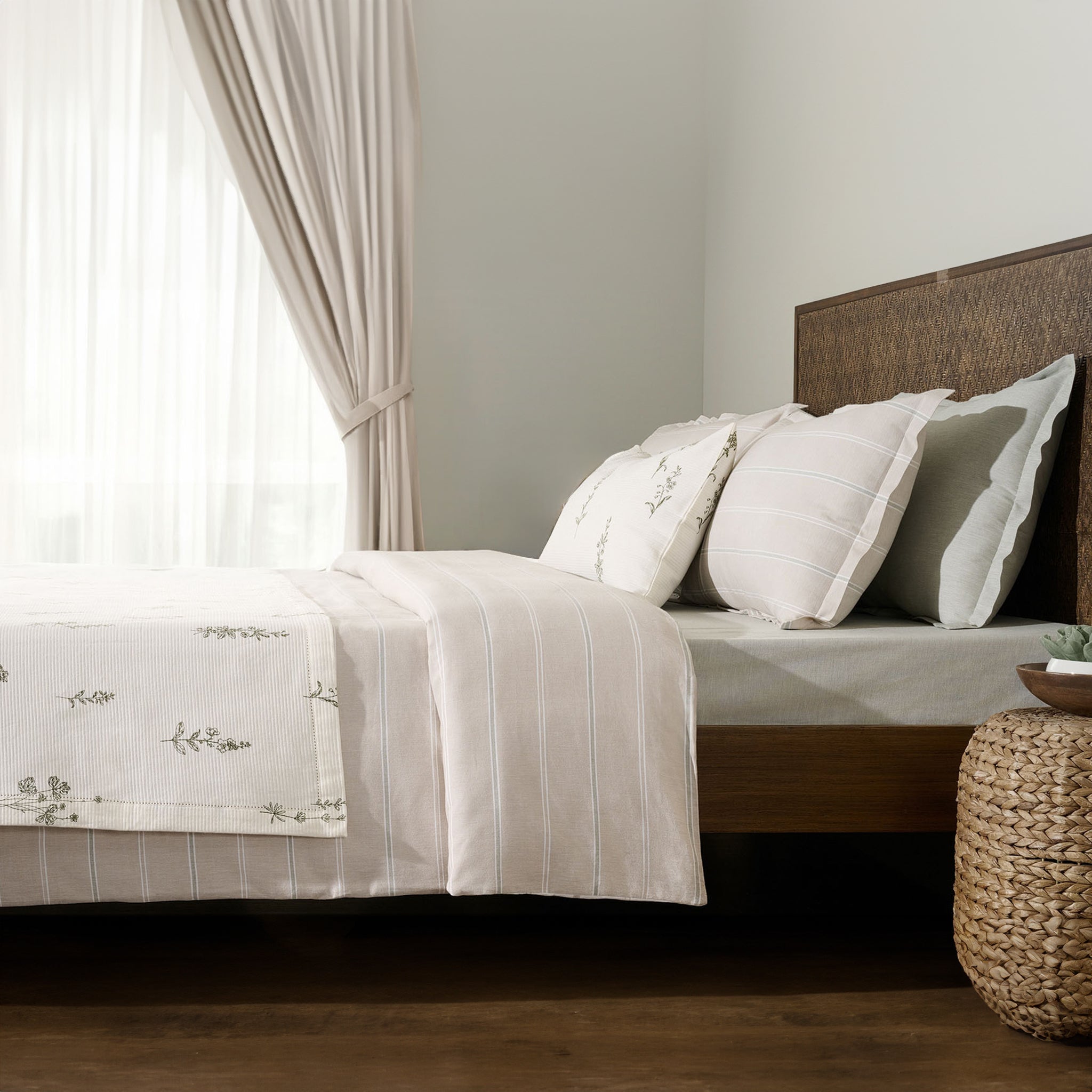 Wildflower | Cotton | Cord Rib | Bed Set - Product Image 
