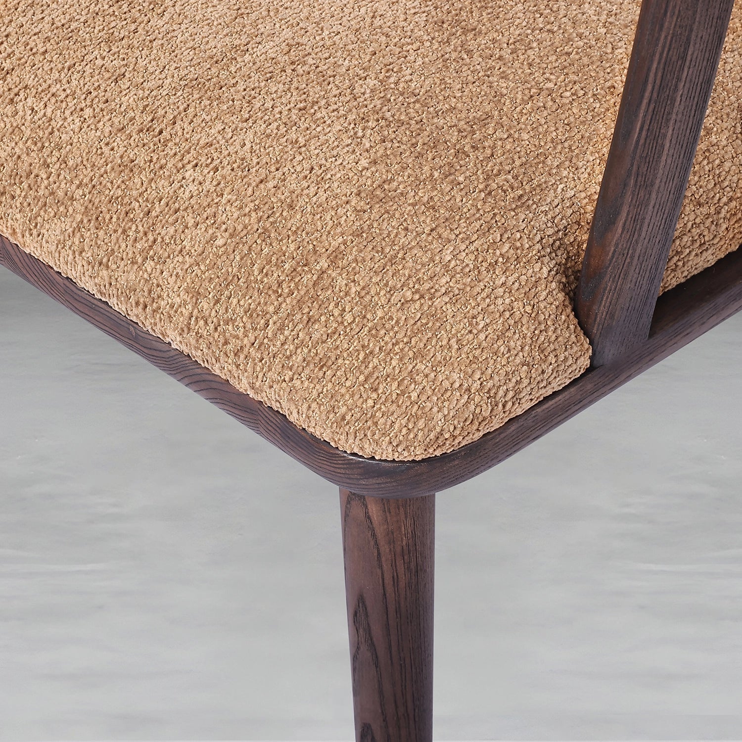 willow-armchair_7_dw.webp