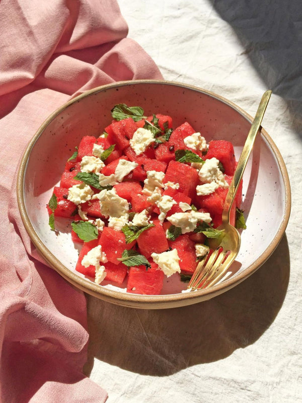 Coupe Salad Bowl Speckled Snow