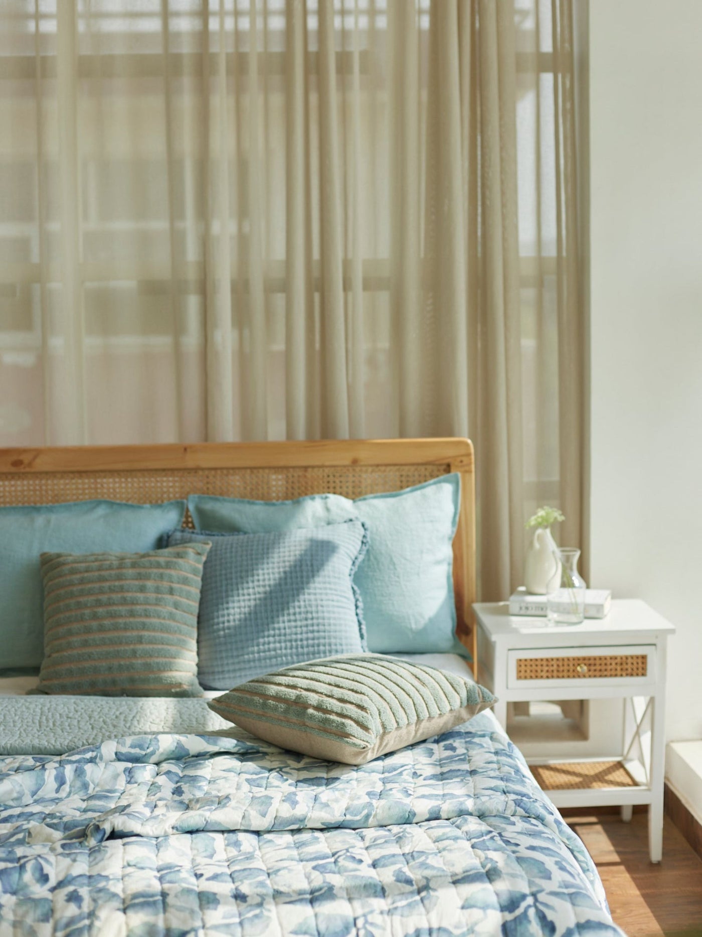 Cascade Blue Linen Bedspread